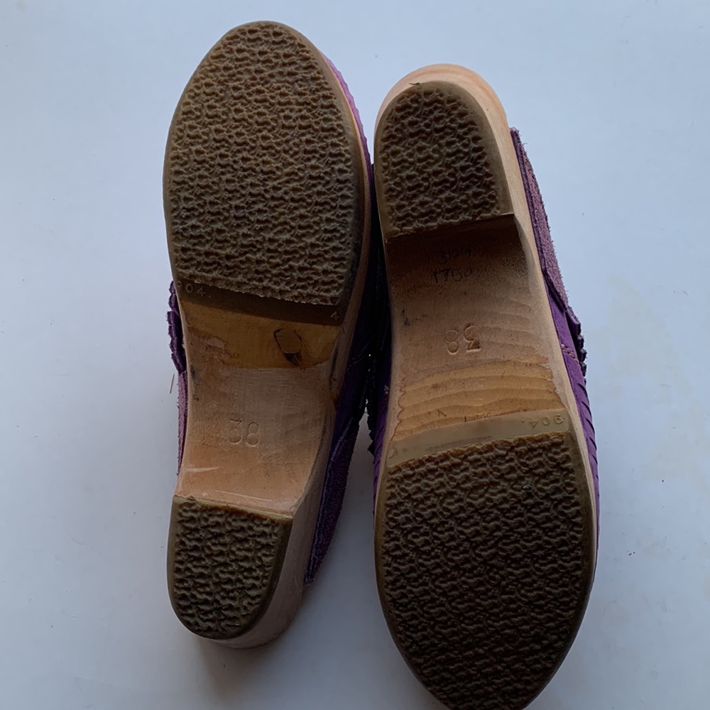 Vintage purple suede clogs! 🦄 - Picture 6 of 6